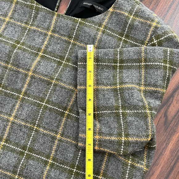 Banana Republic Wool Tweed Plaid Lace Trim Grey Green Short Sleeve Top - Picture 8 of 13